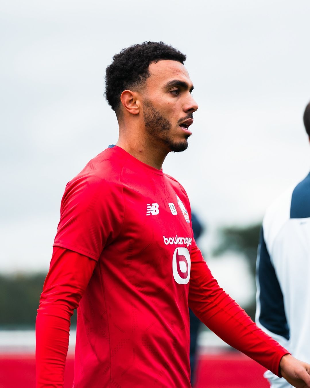 里尔痛失胜利,联赛位置逐渐滑落的简单介绍 里尔痛失胜利,联赛位置逐渐滑落的简单介绍