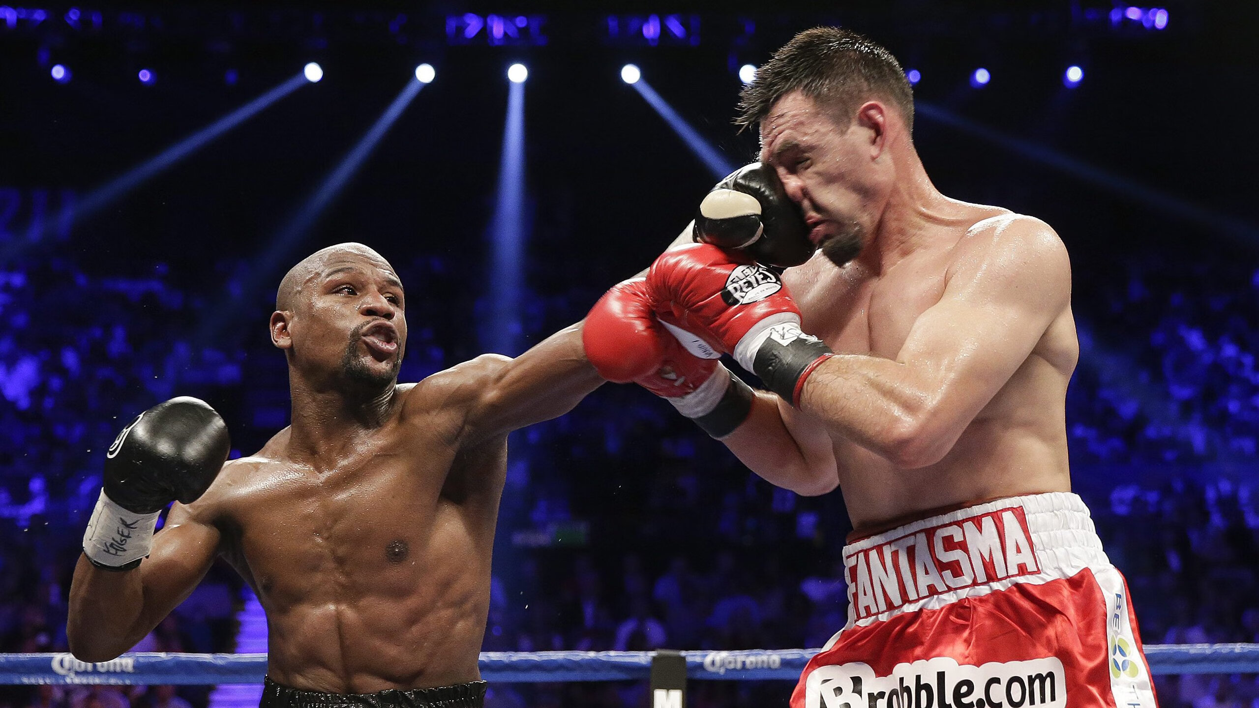 霍勒迪压力下完成爆发，步行者全面压制灰熊