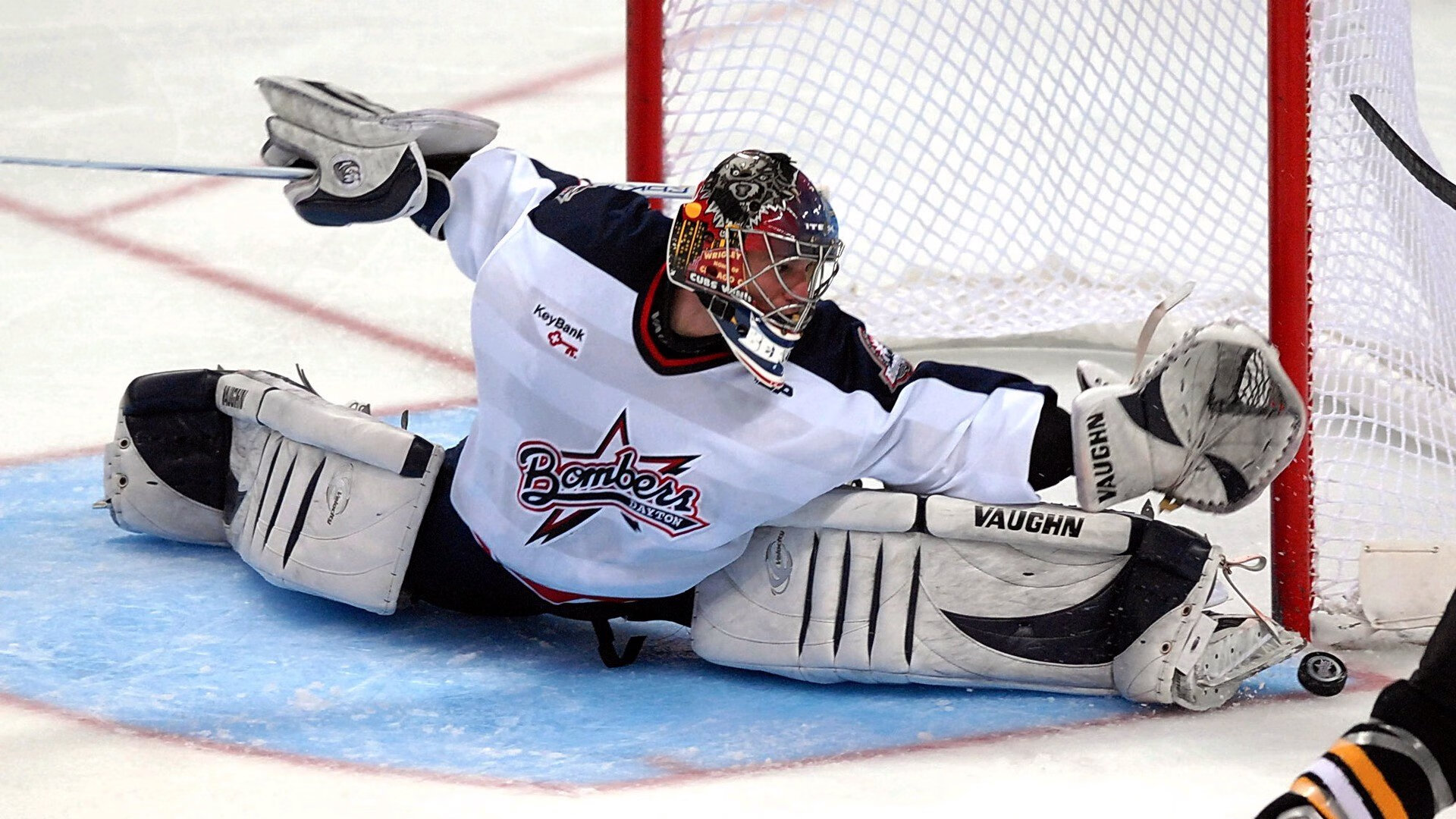 橙色的遗憾与蓝色的狂想，塞维利亚的欧联魔法与哈兰德的欧冠统治