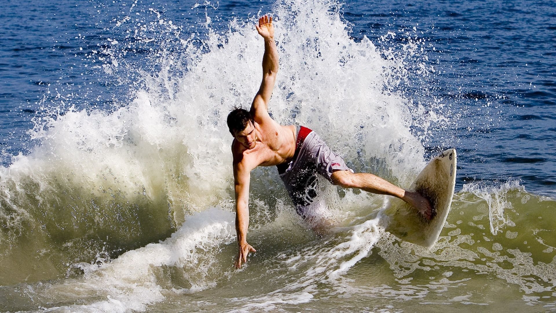 西甲国家德比启示录，浙江队速胜深圳队的战术密码