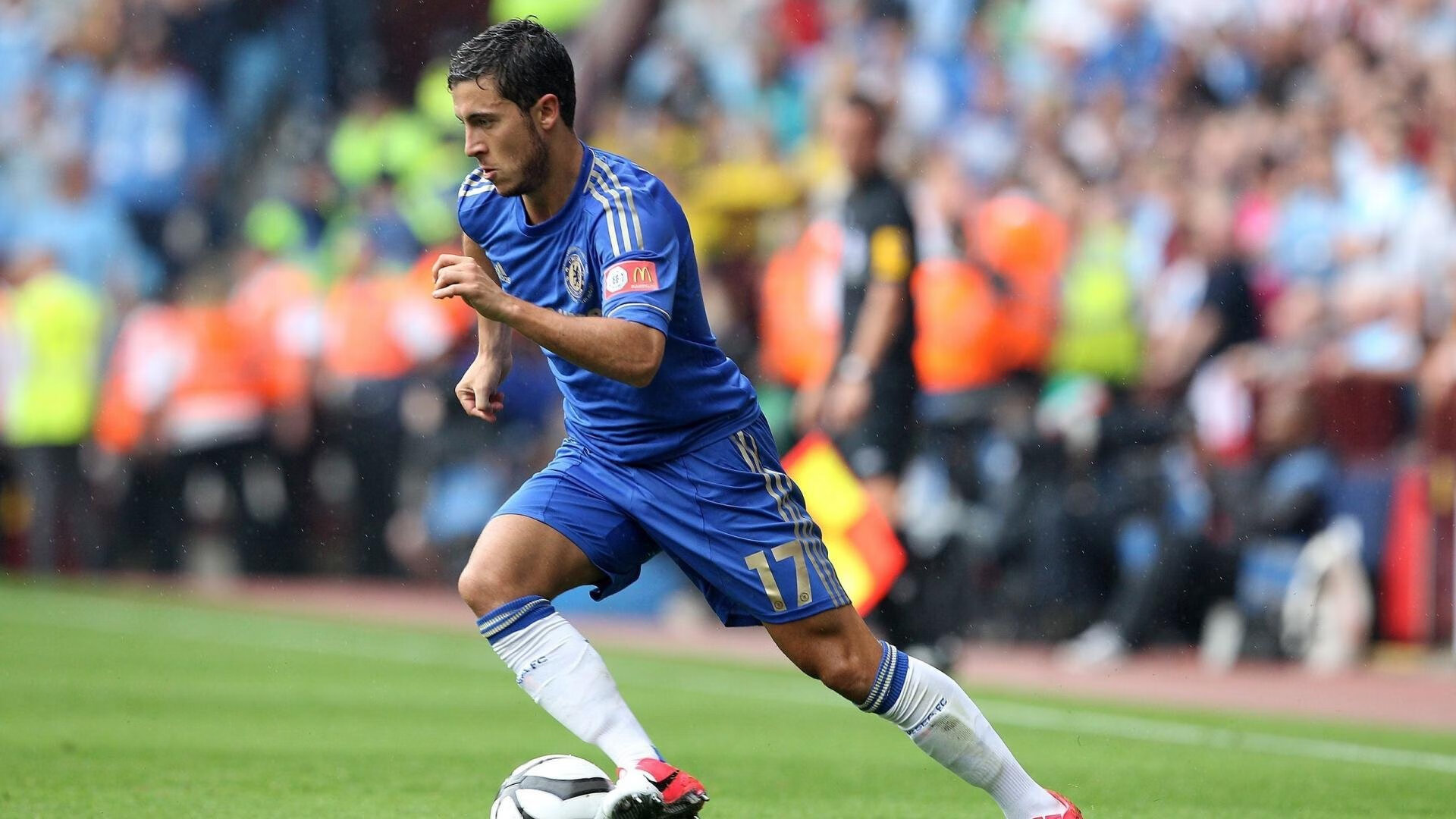 钢铁丛林中的王者,文班亚马末节接管F1街道赛之夜