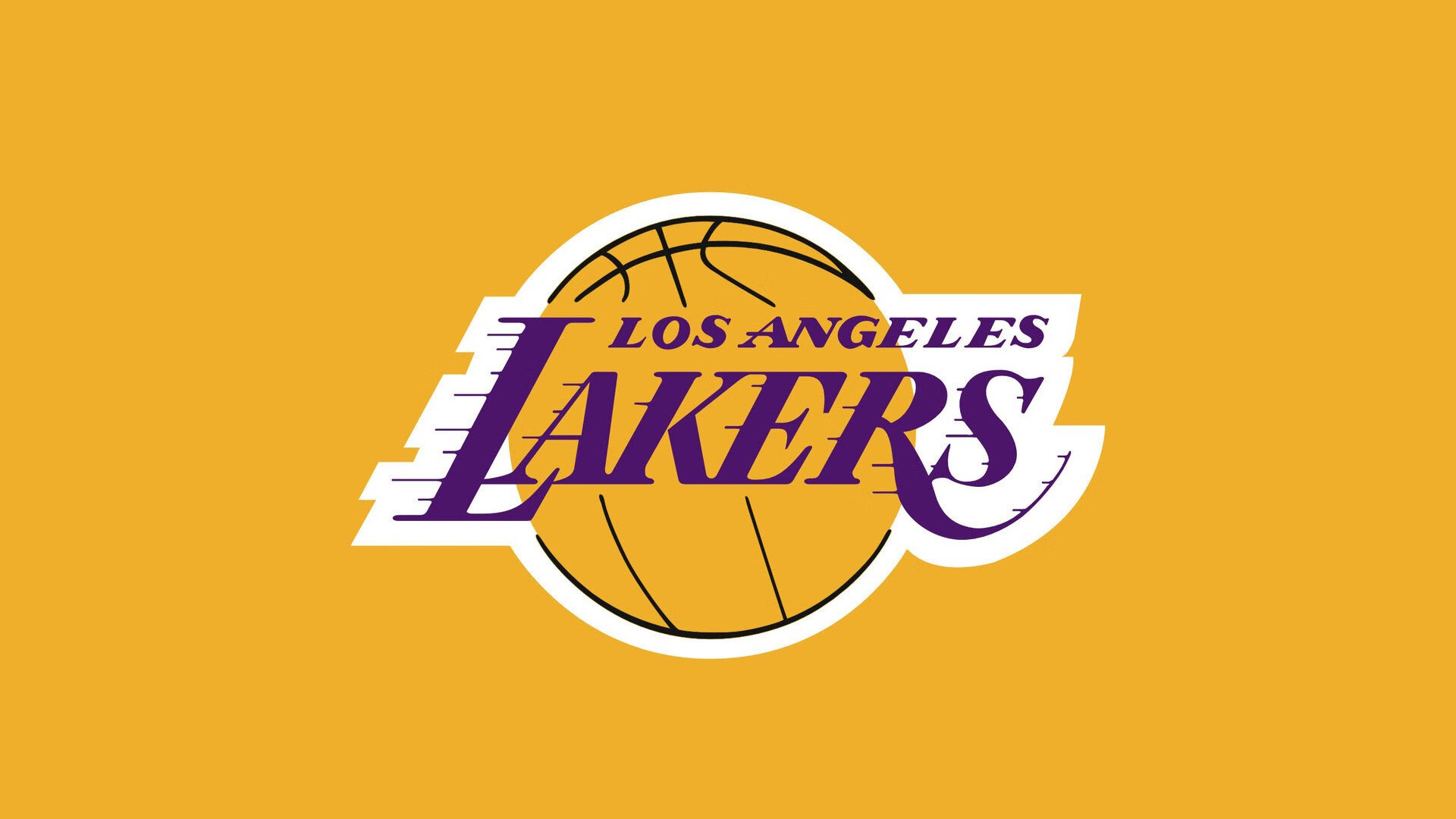 跨界主宰，欧文F1首秀魔术时刻，竟暗合NBA赛场玄机？